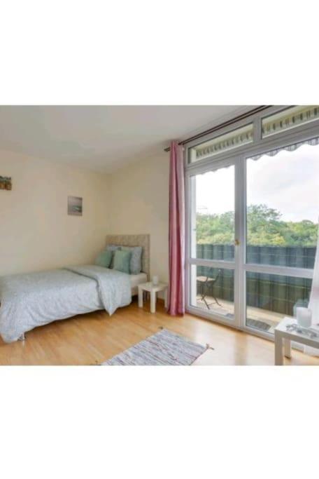 Appartement 3 Ch 7 Personnes Calme Proche Paris à Ris-Orangis Extérieur photo
